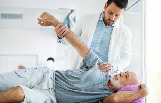 seguros-sura-causas-sintomas-e-inquietudes-sobre-la-fibromialgia