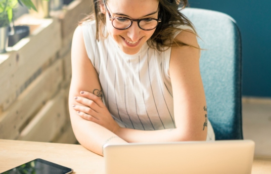 seguros-sura-como-prepararte-para-hacer-la-limpieza-en-tu-hogar-imagen