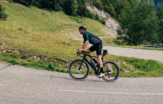 seguros-sura-4-claves-para-recuperar-el-cuerpo-despues-de-montar-bicicleta-imagen