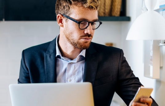 seguros-sura-5-claves-para-entender-el-teletrabajo-imagen