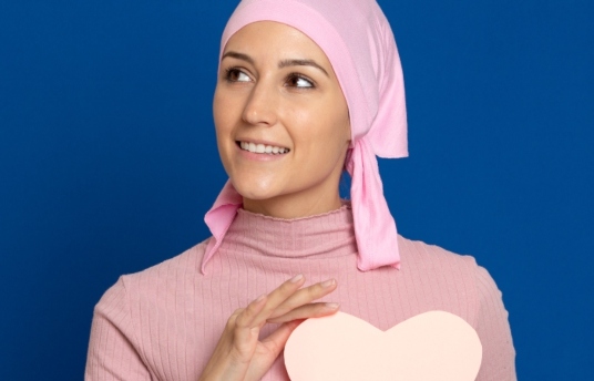 seguros-sura-amor-propio-la-clave-para-afrontar-el-cancer-de-seno-imagen