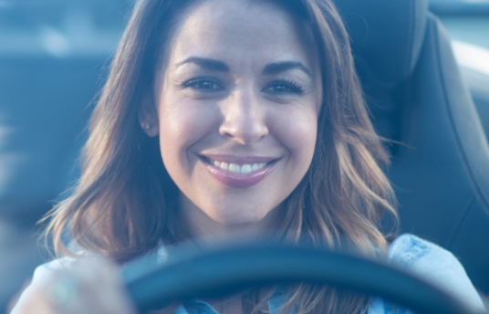 seguros-sura-direccionales-señales-clave-para-evitar-accidentes-de-transito-imagen