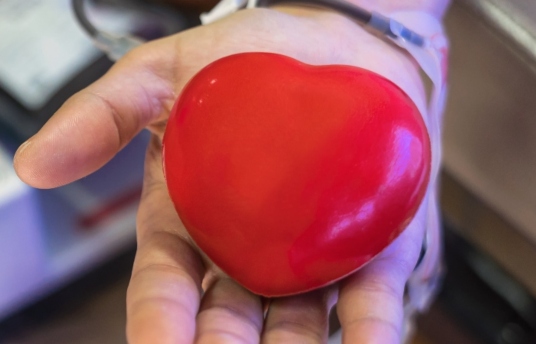 seguros-sura-lo-que-debes-saber-para-donar-sangre-imagen