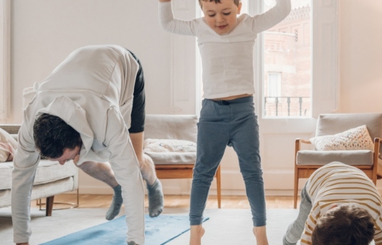 seguros-sura-tiempo-en-familia-o-hacer-ejercicio-prueba-ambos-imagen