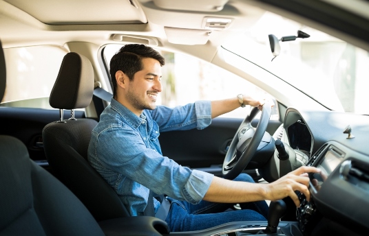 seguros-sura-10-cosas-que-no-sabias-sobre-los-vehiculos-electricos