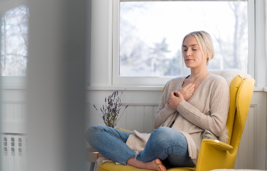 seguros-sura-recomendaciones-para-meditar-tomar-conciencia-y-relajarte
