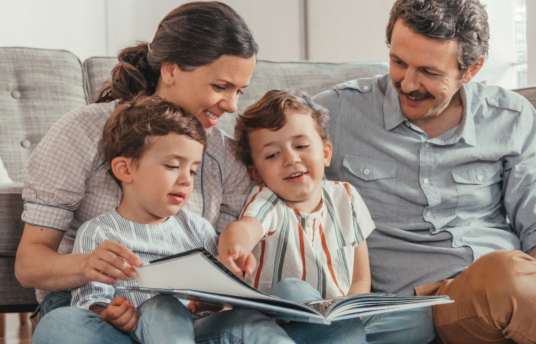 seguros-sura-5-libros-recomendados-para-asumir-la-crianza-imagen