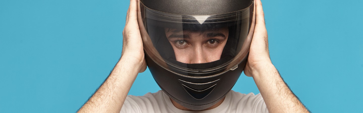 Recomes para elegir un casco de moto