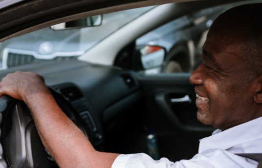 seguros-sura-mueve-movilidad-segura-emociones-conducir